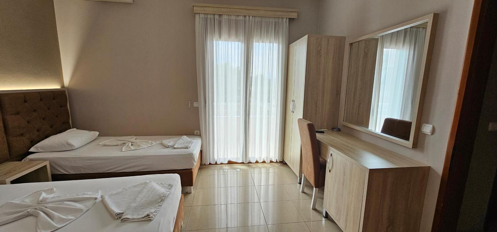 Hotel Kolla Dervician Ngoại thất bức ảnh